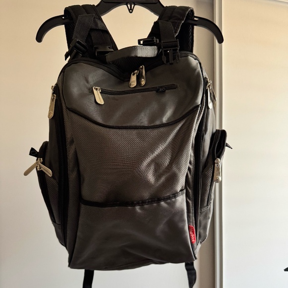 Fisher-Price Diaper bag backpack - Picture 1 of 3